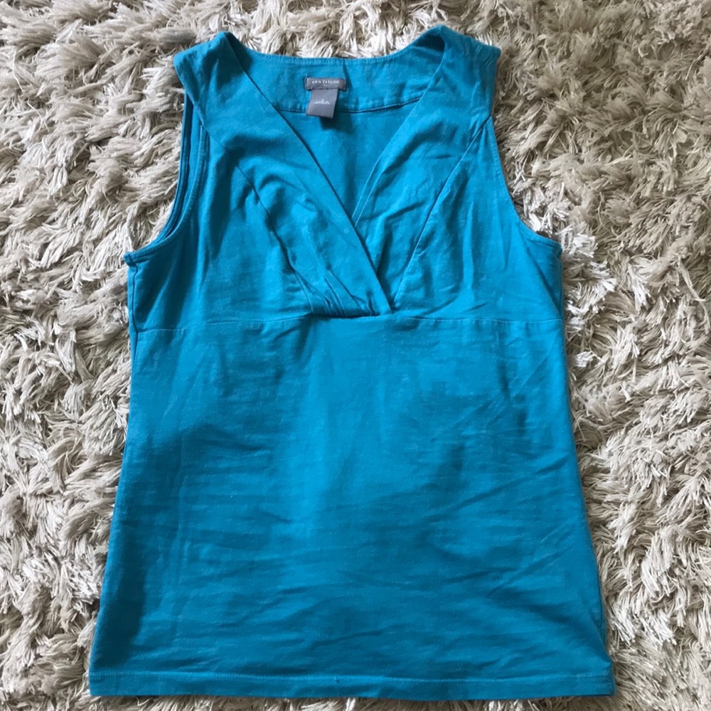 Ann Taylor Sleeveless Top